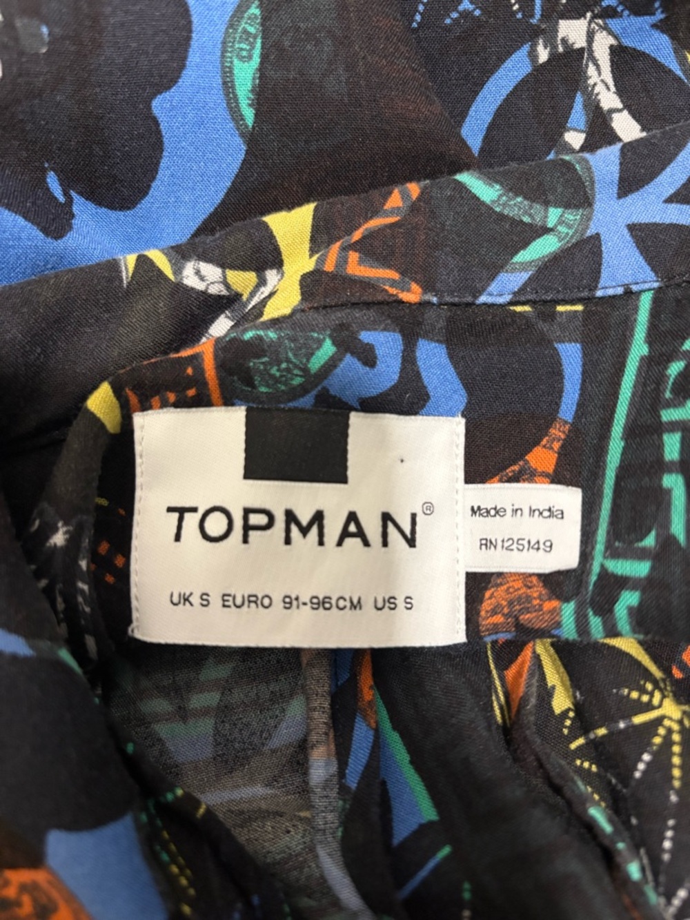 Topman Men’s Tropical Tribal Print Camp Shirt Size Small - Picture 5 of 7